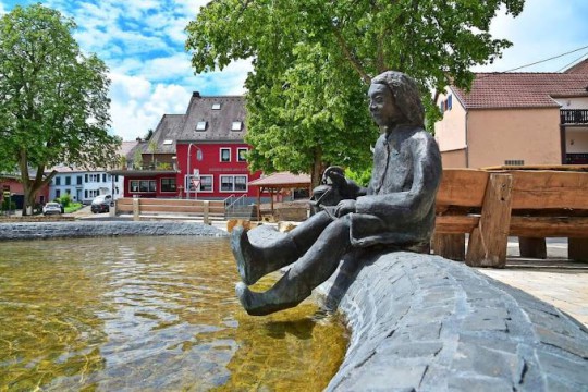 Hotel Dorfkrug, Heckendalheim